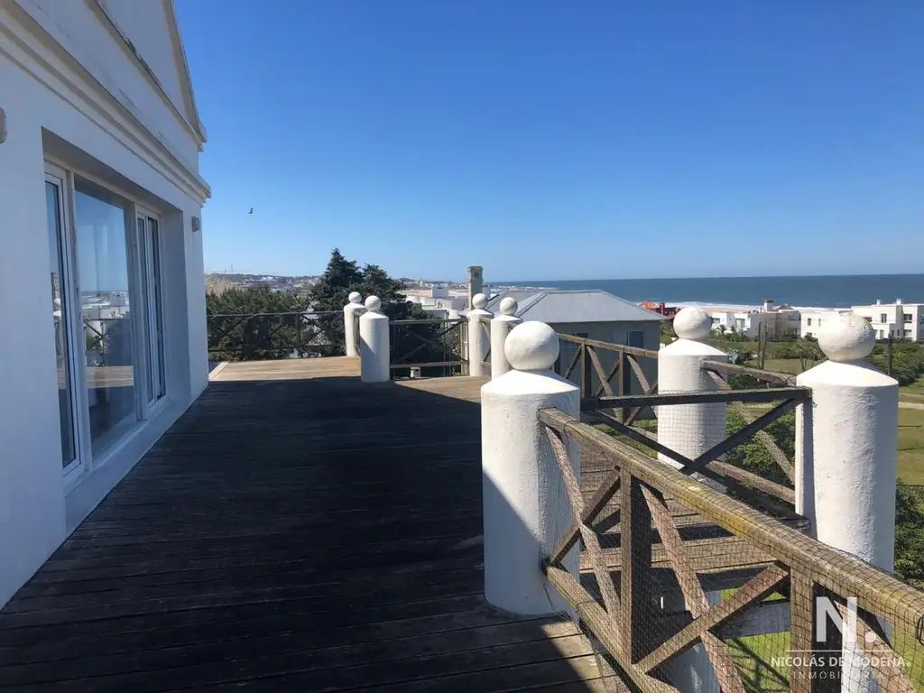 Casas en Montoya en tres plantas con Excelente vistas al Mar