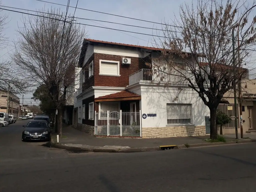 Casa - Venta - Argentina, LANUS - CHOELE CHOEL 900