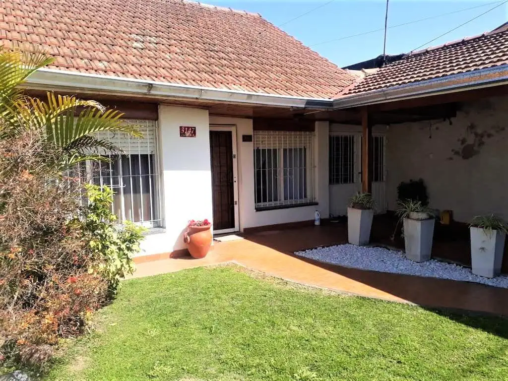 Casa en Venta de 3 ambientes en Villa España