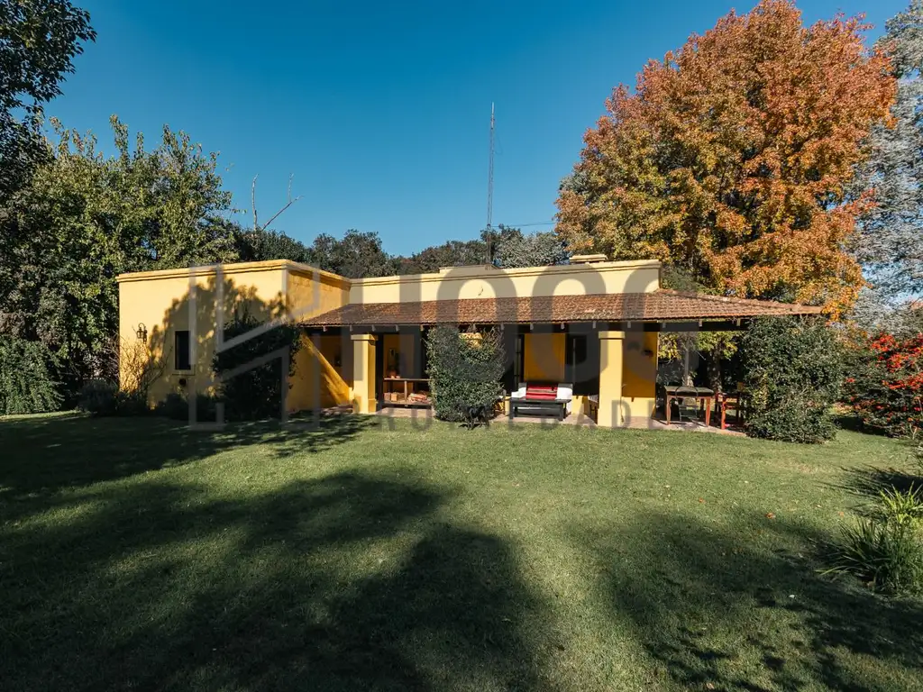 Quinta con pileta y casa de huéspedes - San Antonio de Areco