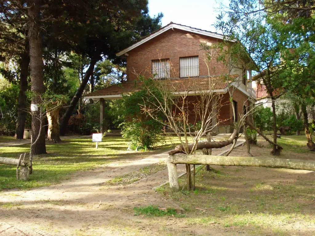 Casa en Venta en Valeria Del Mar - 5 ambientes