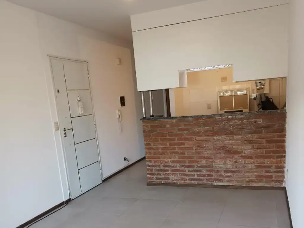 Departamento de dos dormitorios, en venta.