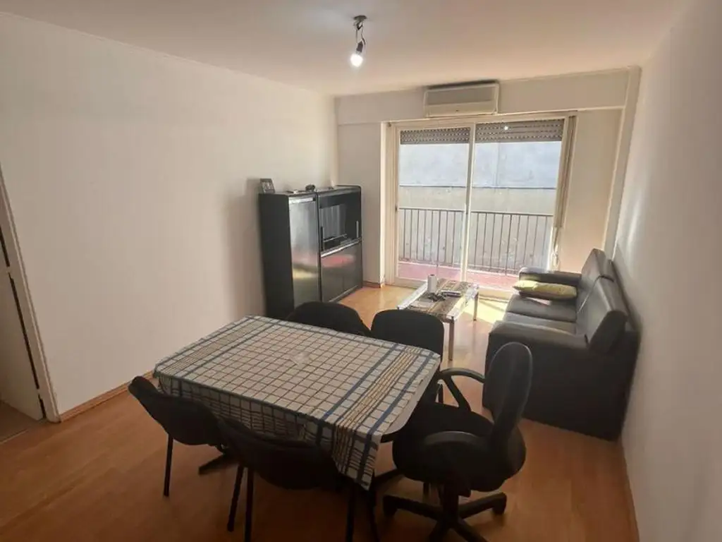 DEPARTAMENTO EN VENTA 3 AMBIENTES CON COCHERA EN BARRACAS