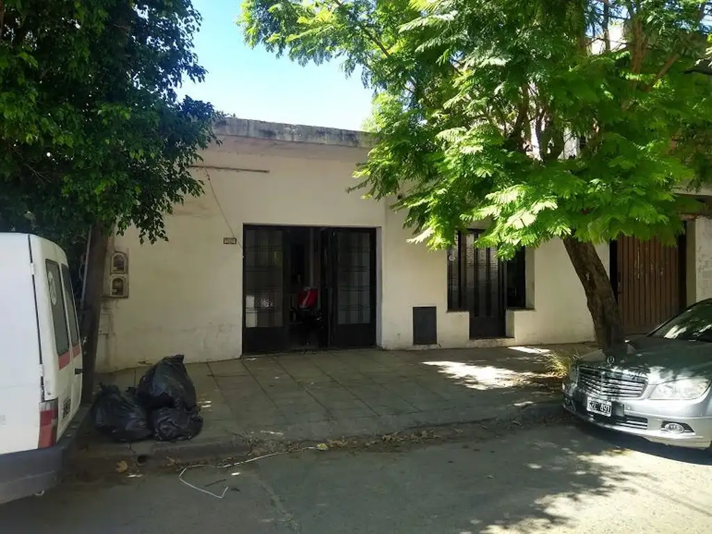 Casa - Venta - Argentina, Tres de Febrero - GIORELLO PABLO - (3F) 932