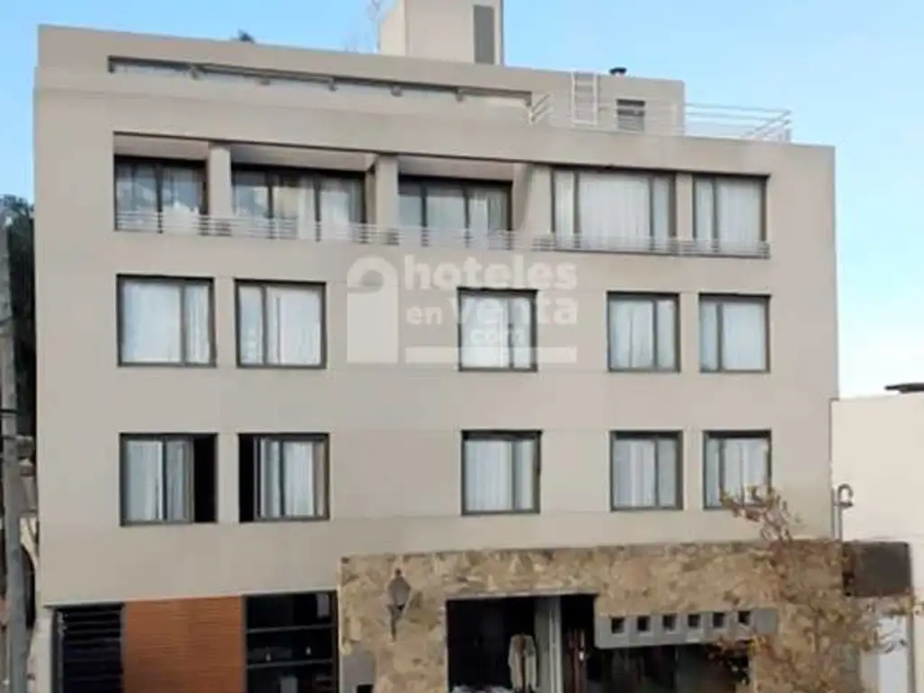 Hotel en VENTA una muy buena ubicación en Salta Capital, EXCELENTE ESTADO