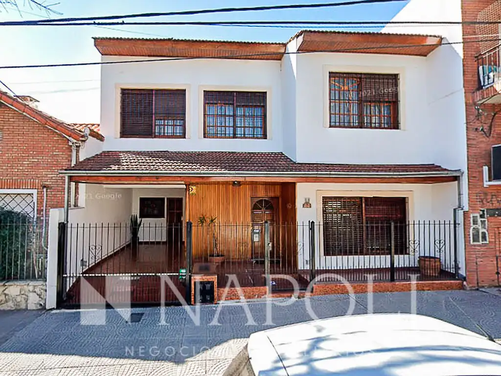 Venta de Casa en Excelente Ubicacion, Monte Grande