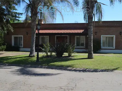 Casa en Alquiler en El Casco De Leloir - 3 dormitorios