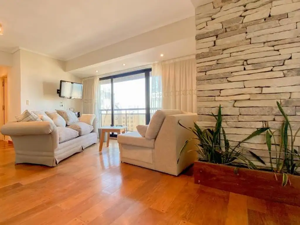 Venta Departamento 3 Ambientes con Cochera, Quincho y Terraza Propia en Mar del Plata