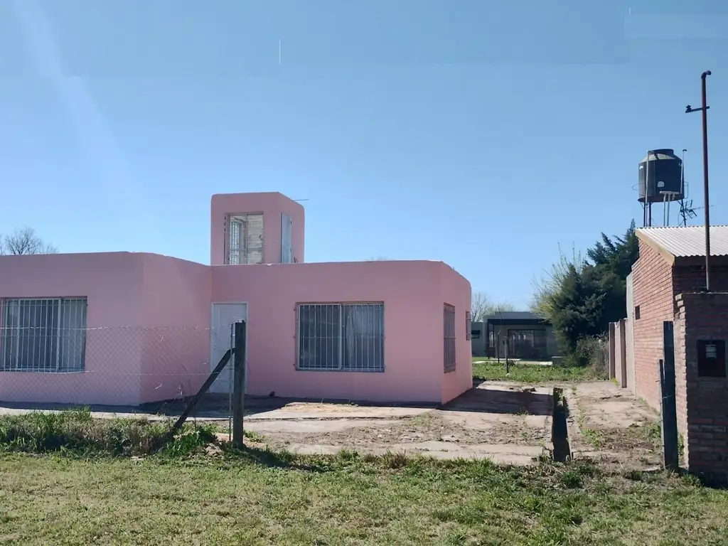 CASA  A ESTRENAR LOTEO ESTANCIA II