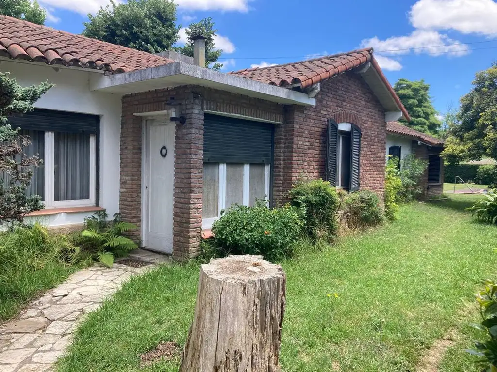 Casa en venta en Barrio Corimayo, Burzaco