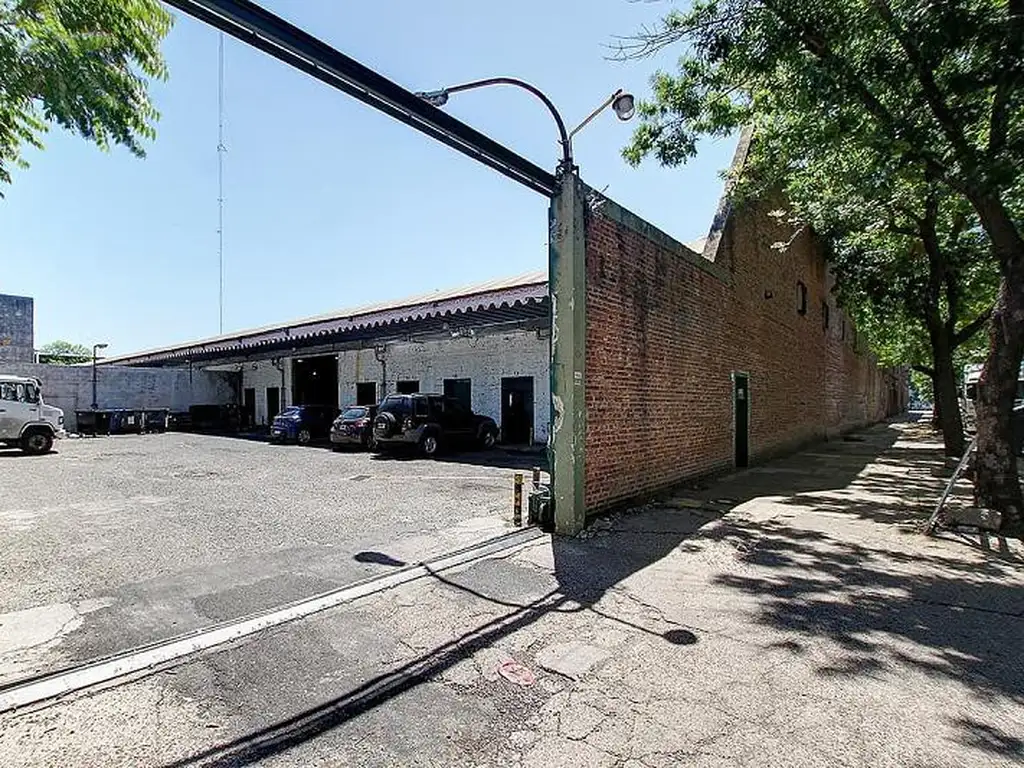 Galpón Deposito Bodega en alquiler de 9000 m² en Barracas