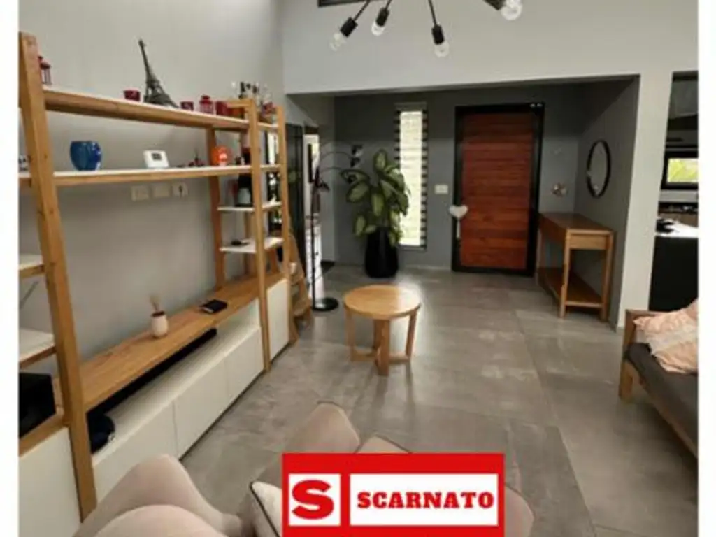 VENTA DE CASA EN EL BARRIO SANTA INES - CANNING