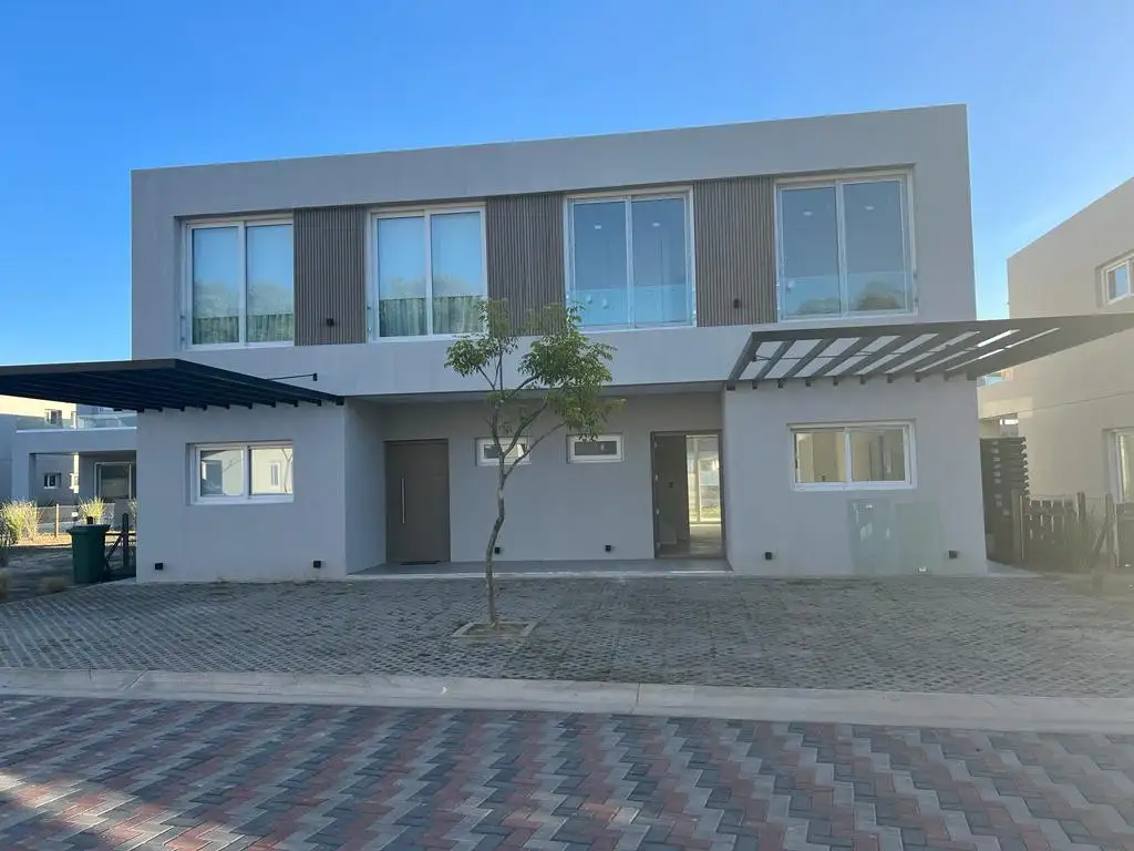 Departamento en venta y alquiler - Pilara Town Houses -