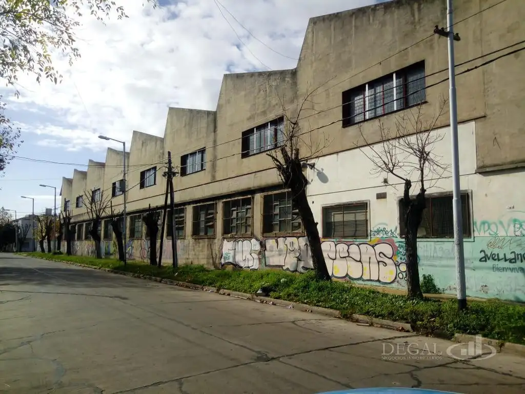 Venta Depósito en Piñeyro, Avellaneda