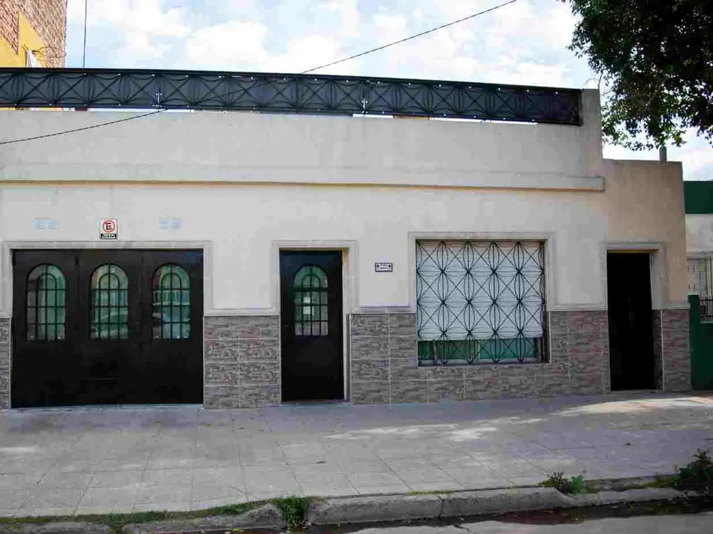 Venta 2 casas en Lote Propio La Tablada