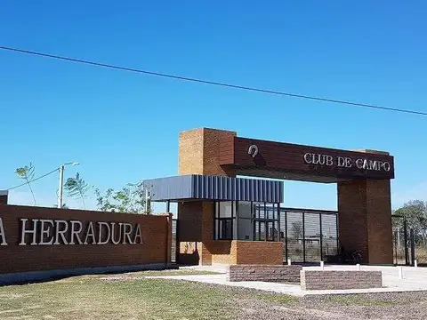 Barrio cerrado La Herradura. Últimos lotes disponibles!