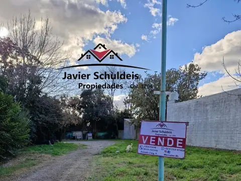 Lindo lote sobre calle Martín Gil.