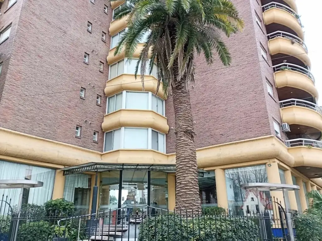 DEPARTAMENTO EDIFICIO BARCELONA 3 USD 45.000