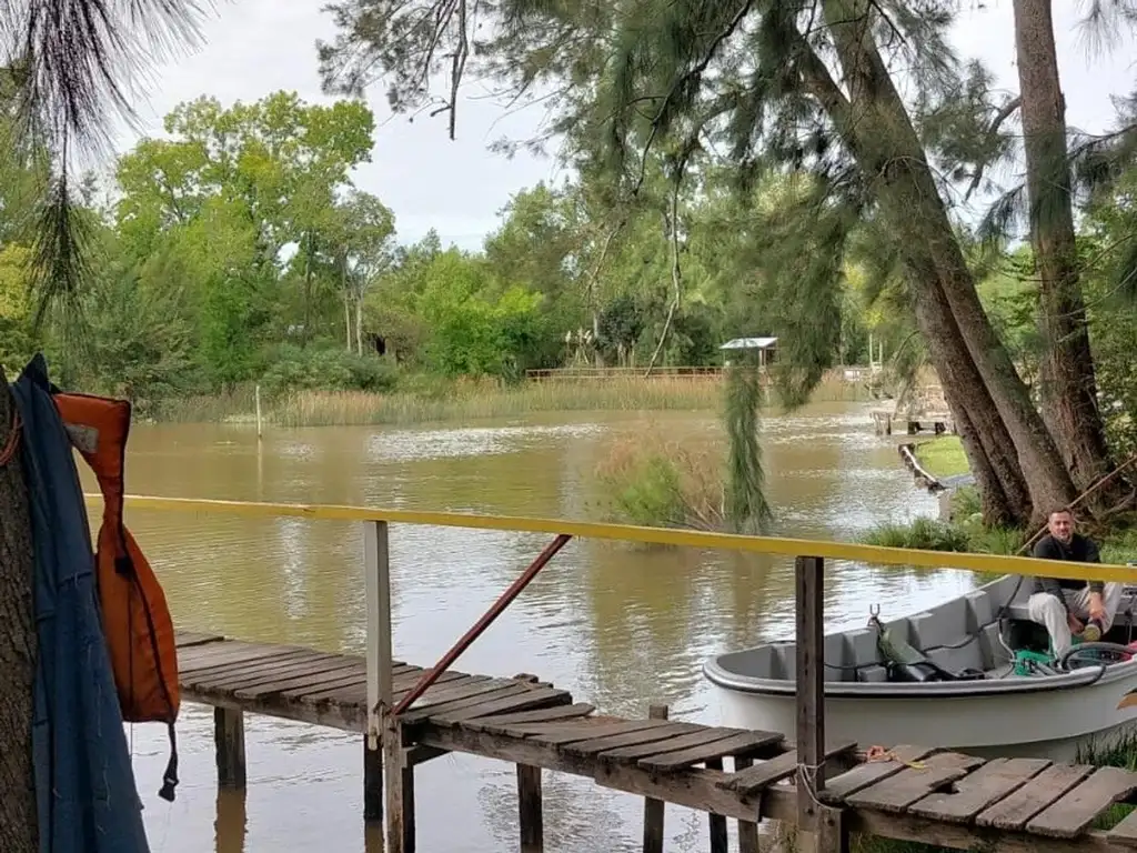 TERRENO EN LA ISLA