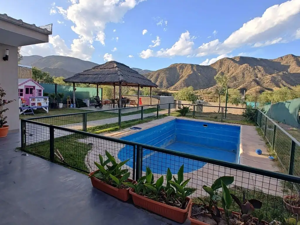 CASA EN VENTA EN BARRIO NUEVAS QUINTAS, EL CHALLAO, MENDOZA