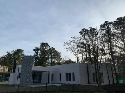 Casa en venta en Barrio privado Greenville