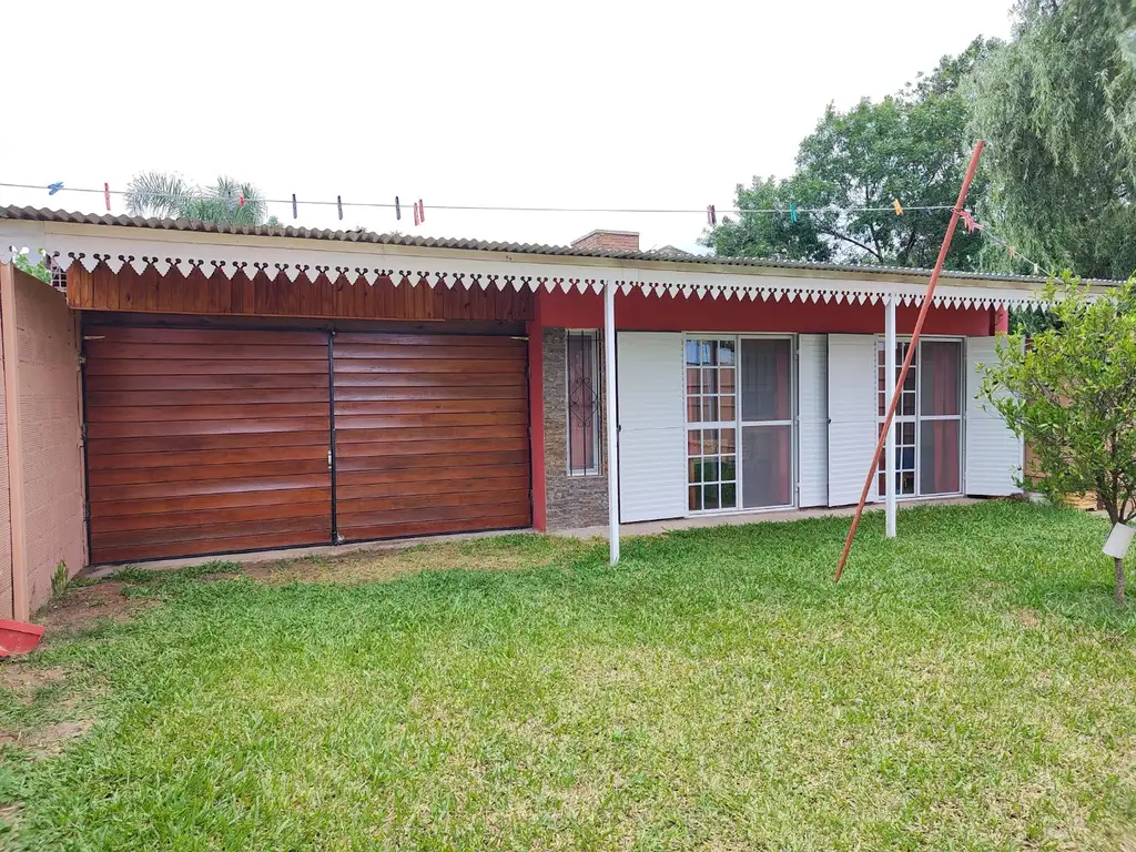 Casa en venta en Villa Elisa ER buena ubicación