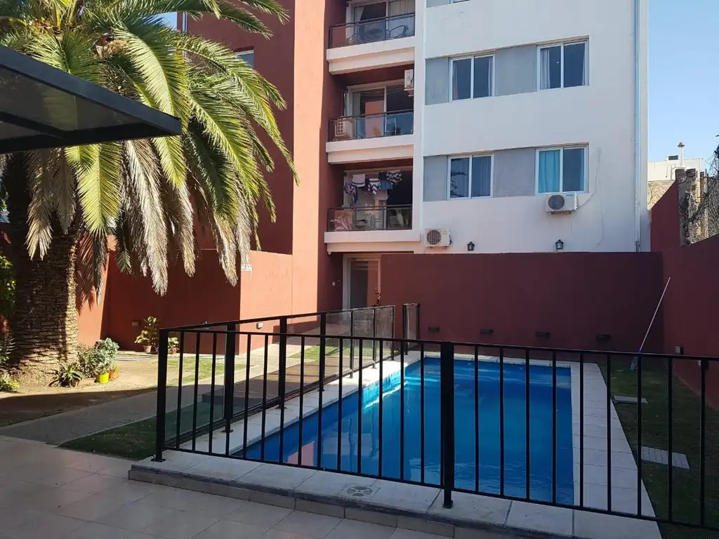 A. ALBERDI-CASEROS 2940 PISCINA ASADOR 1 DORM