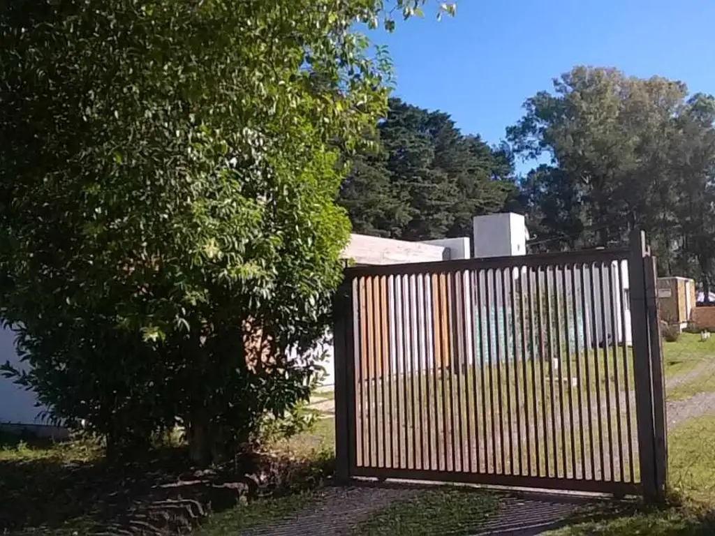 Lotes en barrio cerrado - A pocos minutos del centro