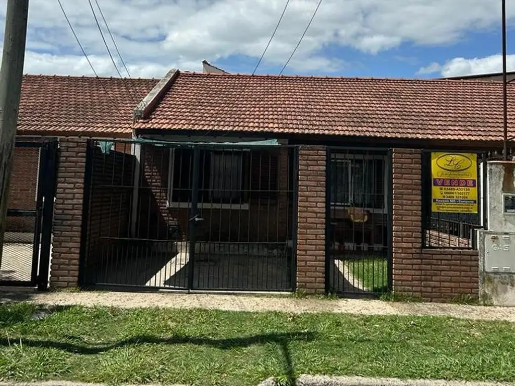 Casa de 2 dormitorios en Barrio Vitramu I