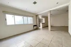 Venta, Casa, 4 ambientes, Cochera, Terraza, Patio, La Plata Centro, Plaza San Martin.