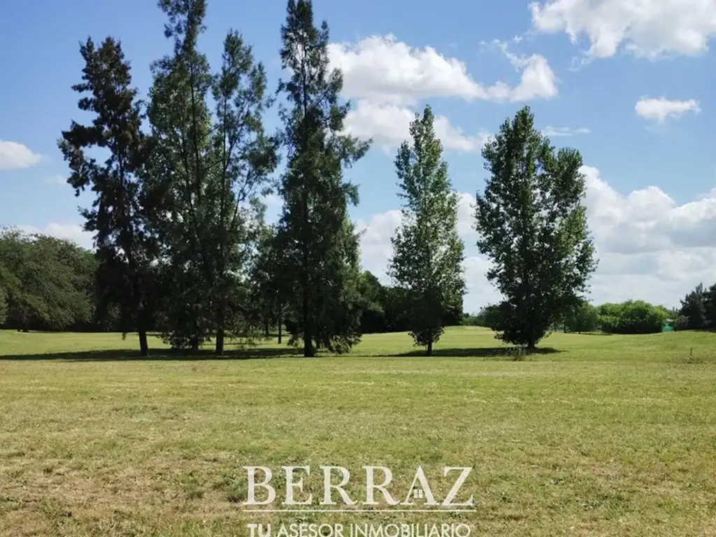 Lote venta de 1218 m2 al golf en Medal Country Club Pilar