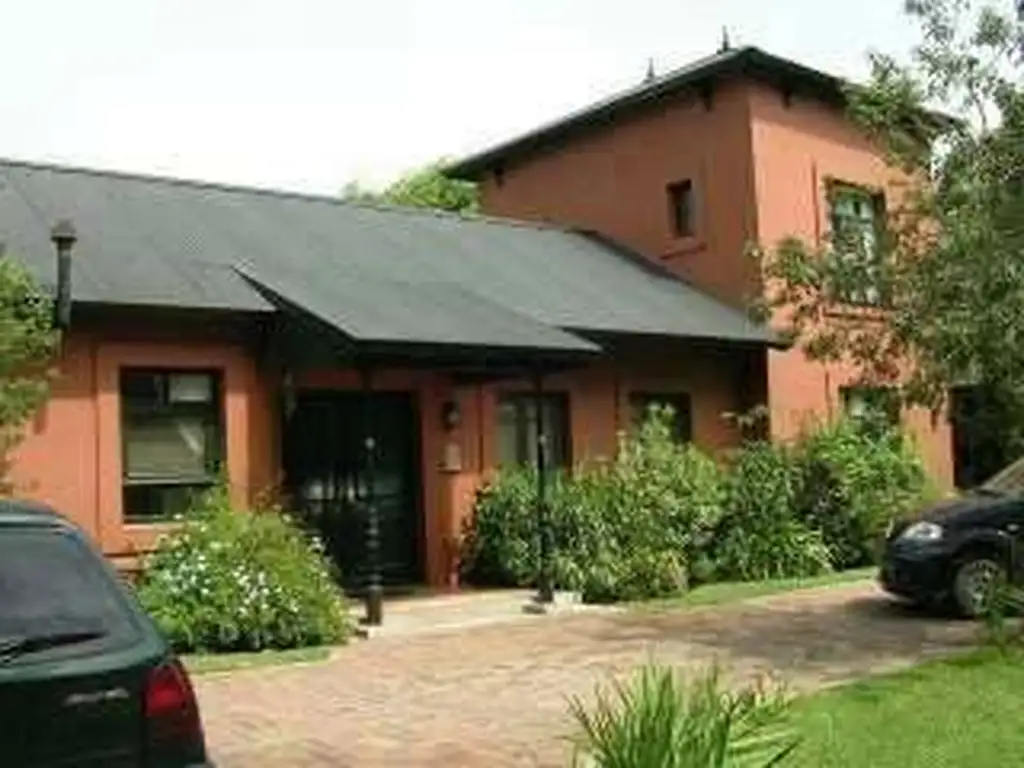 Casa en alquiler en CORONA G CLUB 2542 Galapagos Argenprop