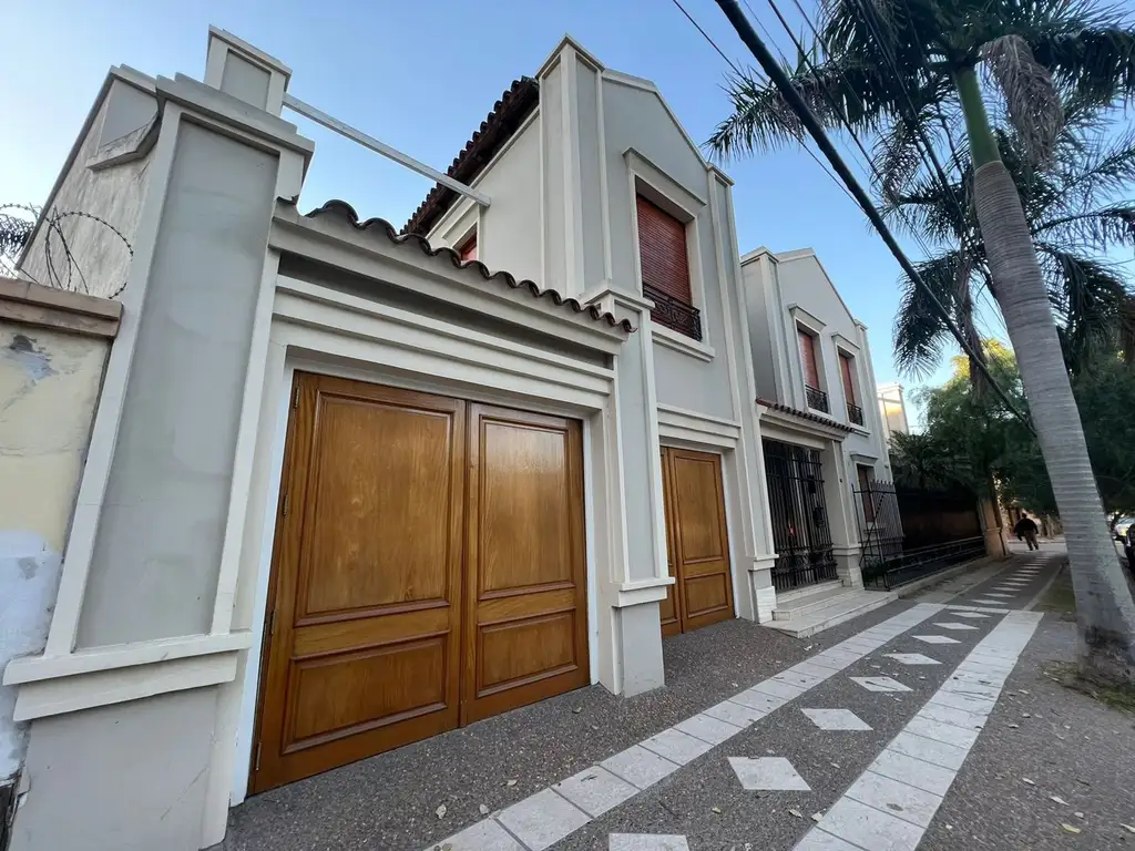 VENTA, CASA DE CATEGORIA, BALCARCE CASI BELGRANO