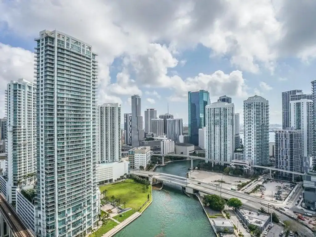 LOFTY MIAMI RESIDENCES Estudio en venta de 1 dormitorio - ENTREGA 2024