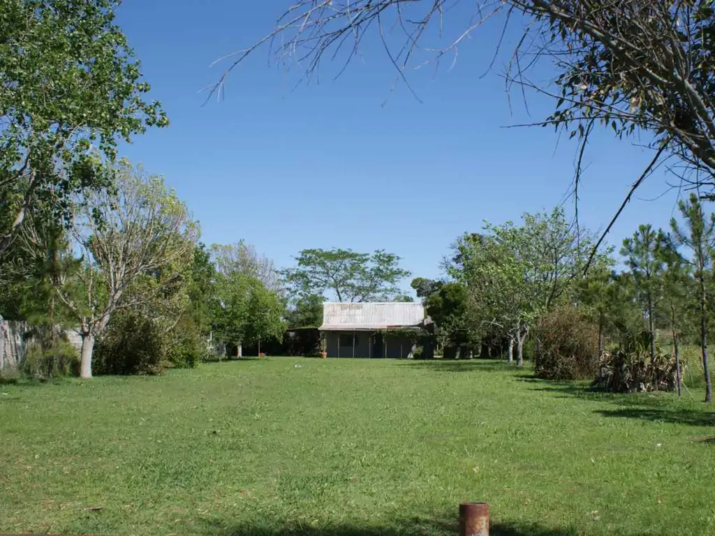 Lote con Quincho en venta, Los Talas, Berisso.