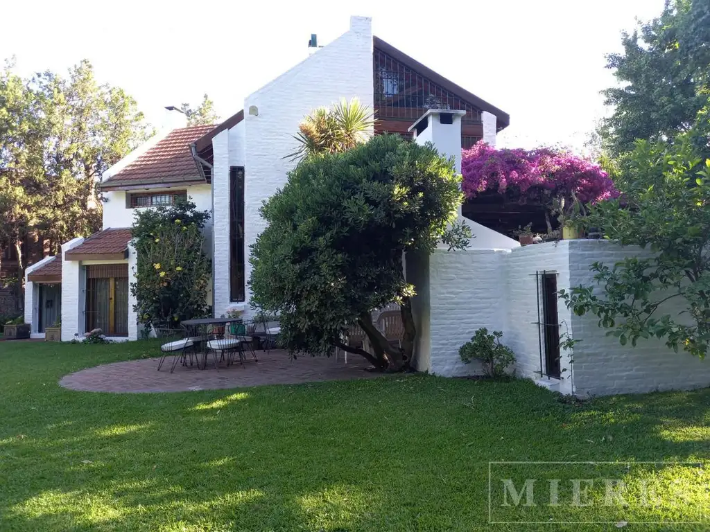 Casa en alquiler de temporada en Lomas de San Isidro