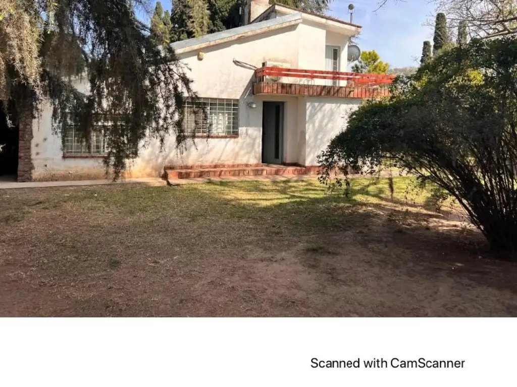 VENTA AMPLISIMA CASA QUINTA EN ARROYO SECO