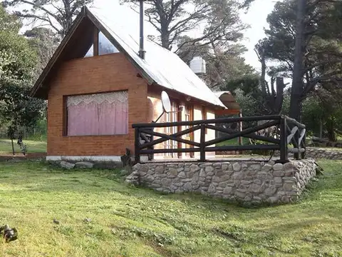 Casa en venta - 2 Dormitorios 2 Baños - 1.000Mts2 - Villa Ventana, Tornquist