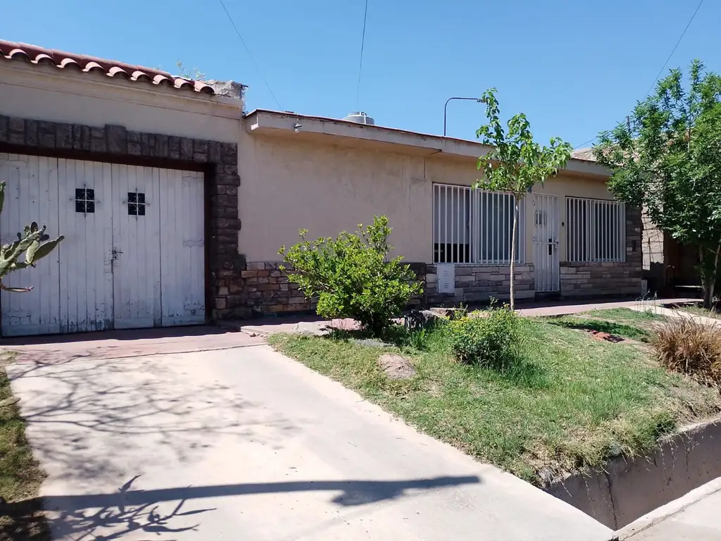 Casa en venta en San José, Guaymallén.