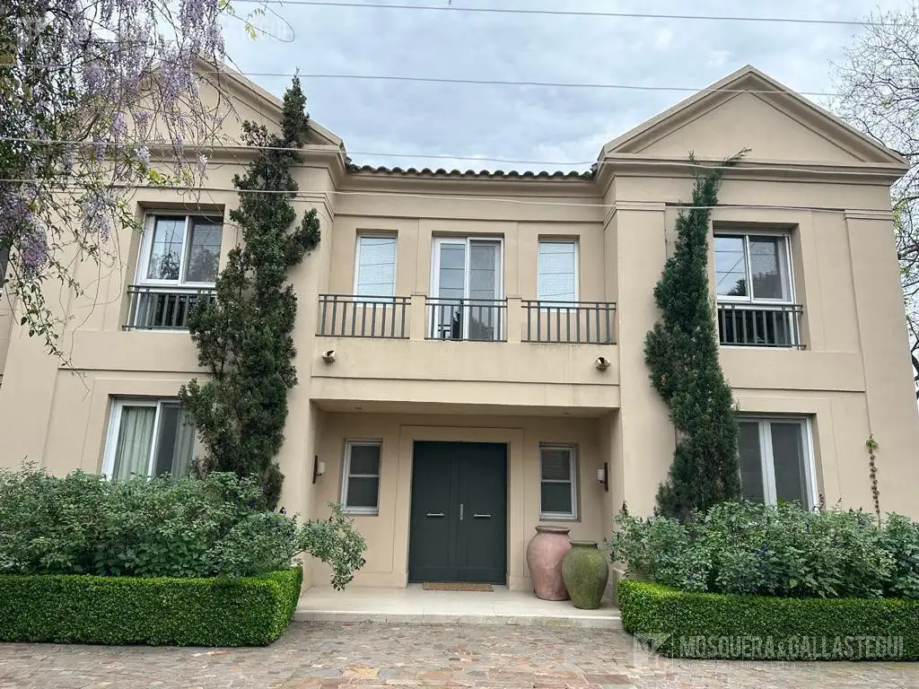 Casa en venta en La Horqueta.