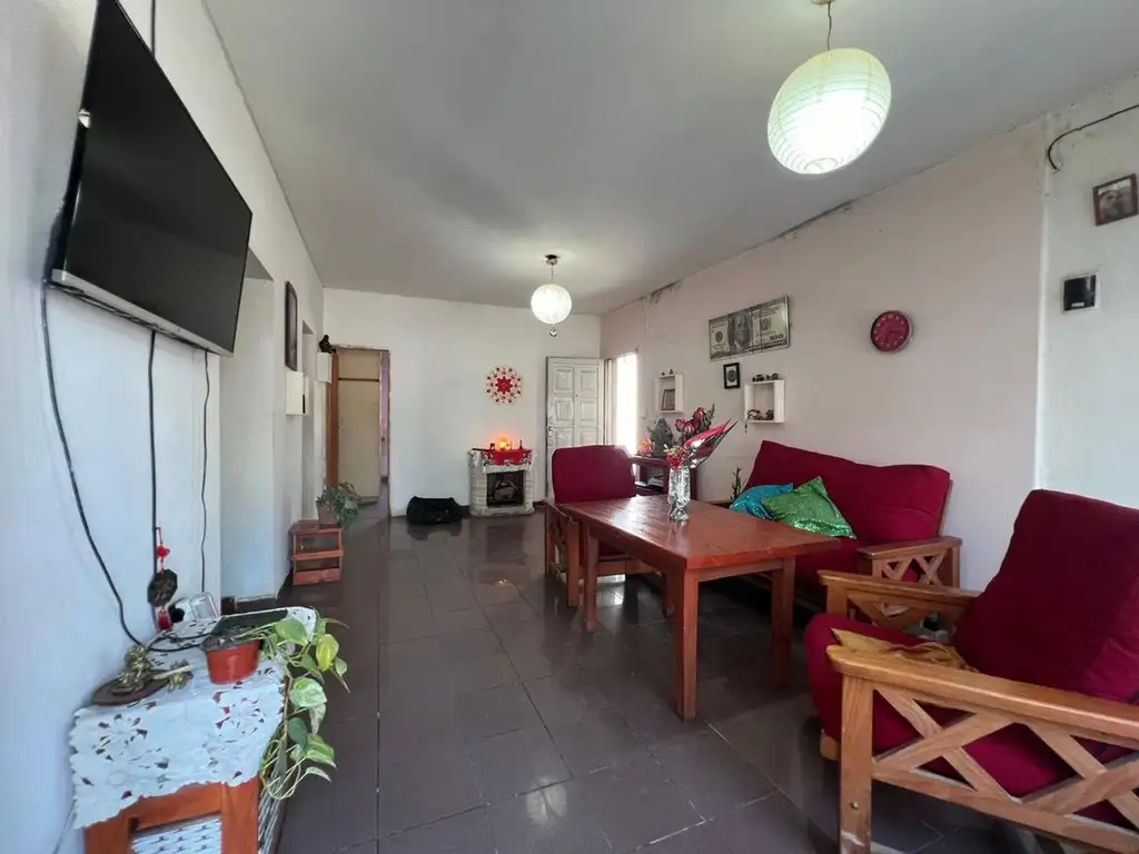 Casa 3 Ambientes Venta Guernica Parque amplio