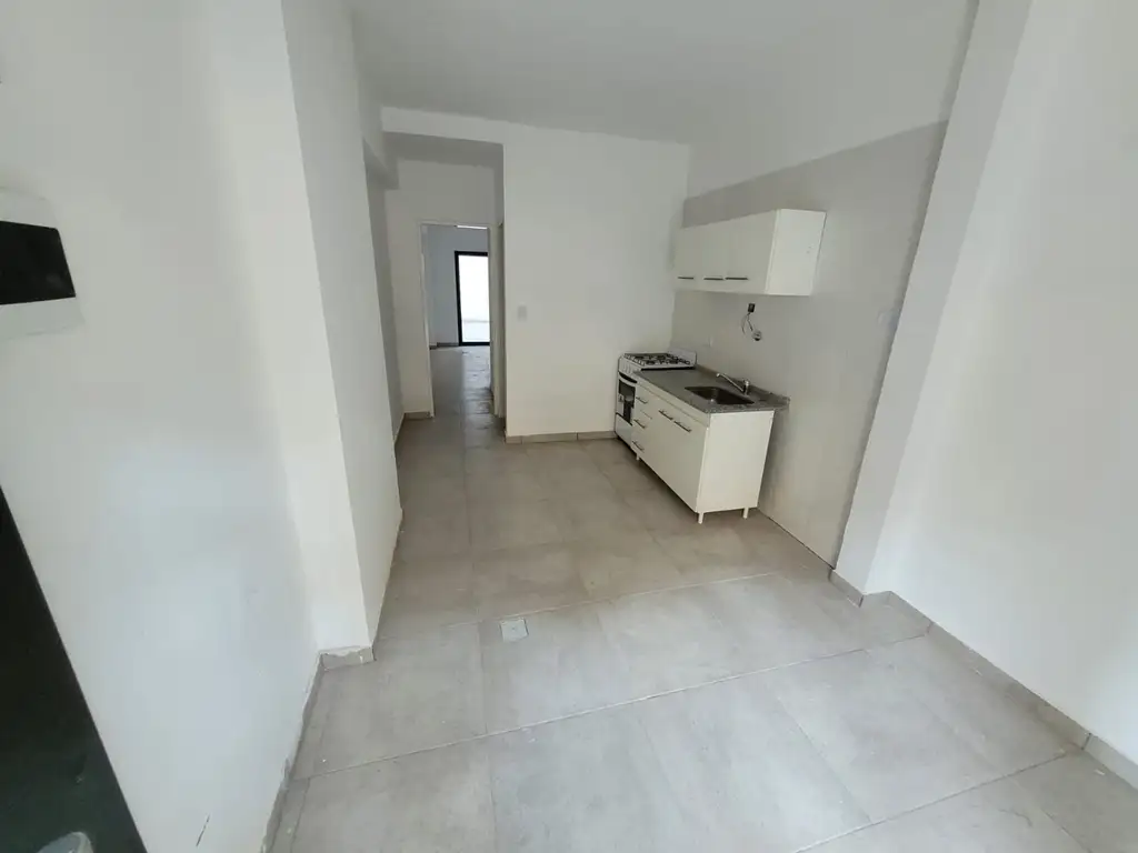 VENTA DPTO 2 AMB C/PATIO A ESTRENAR SAN CRISTOBAL