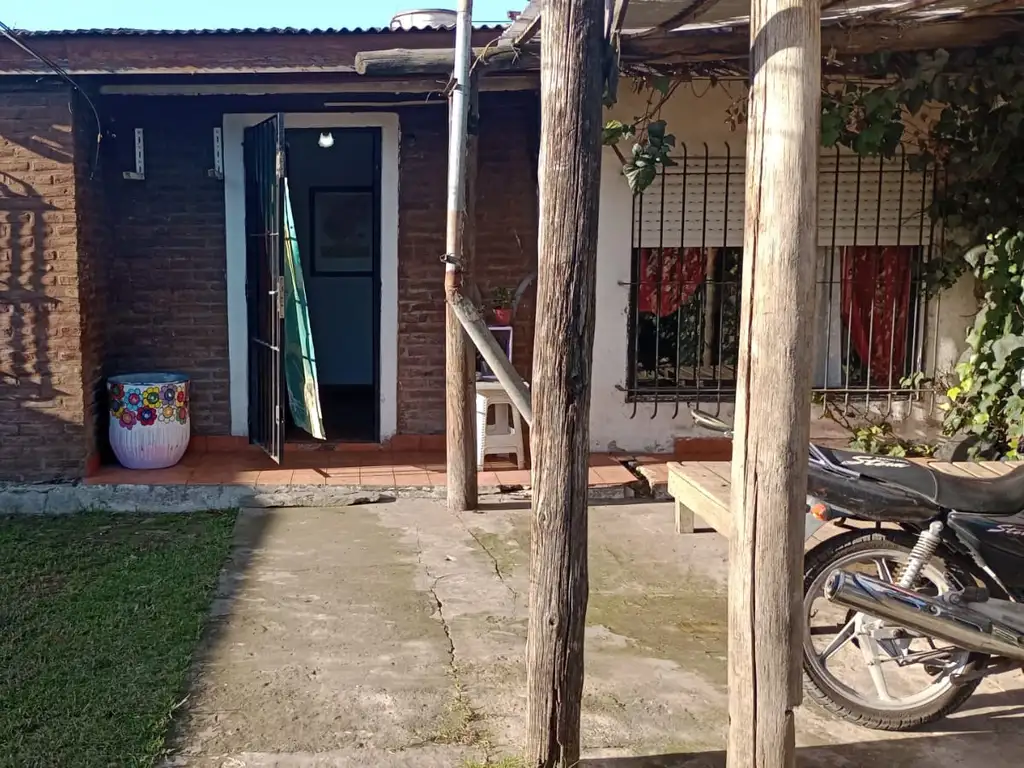 Muy cerca de la estación de Alberti, rápida salida a panamericana