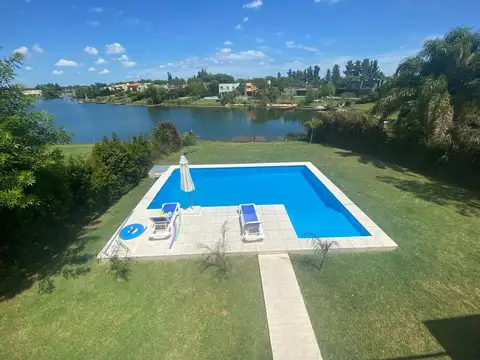 Casa en Alquiler Temporal San Agustín, Villanueva.