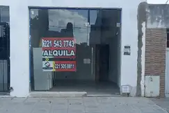 ALQUILER /VENTA  2 LOCALES  ESTRENAR  CALLE 63 ESQ, 136 CENTRO DE LOS HORNOS 