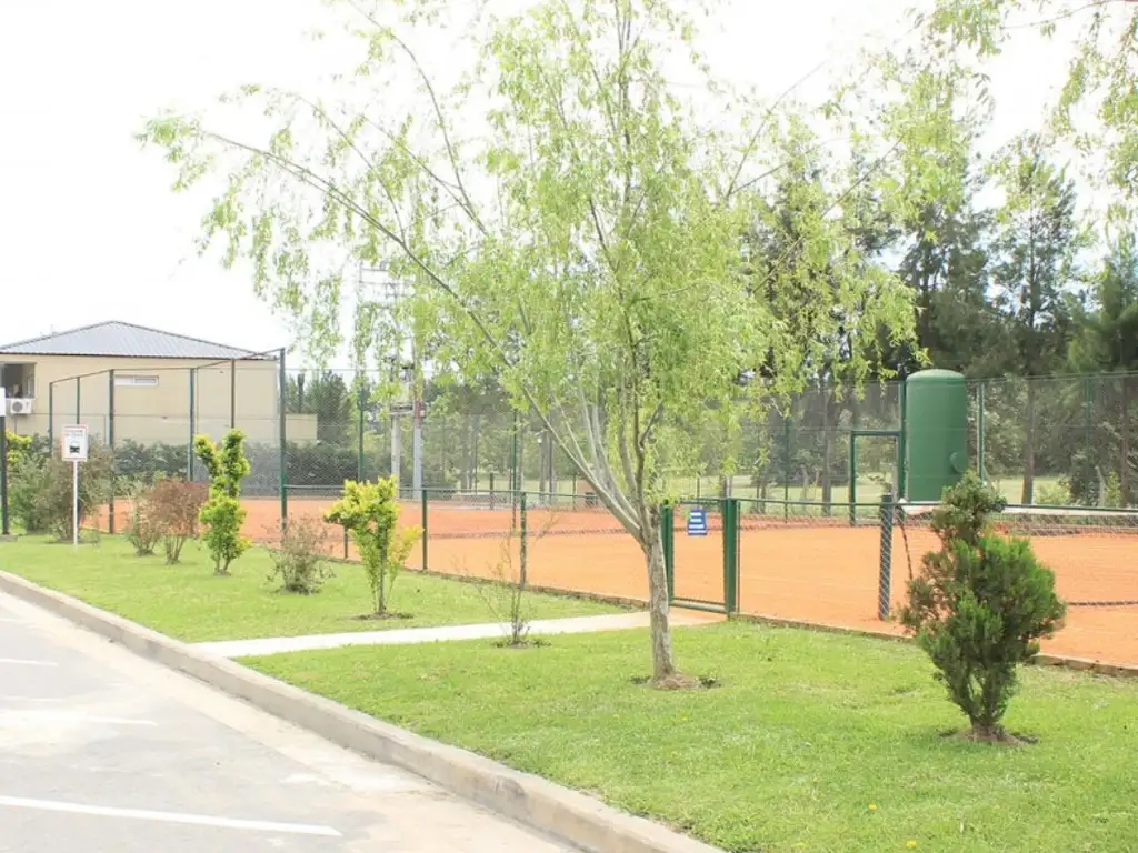 Actividades deportivas tenis en Altos de Hudson II