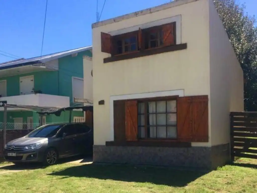 Casa en venta - 2 dormitorios 1 baño - 410mts2 - Santa Clara Del Mar