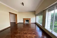 IMPORTANTE CASA EN VENTA - EXCELENTE UBICACION