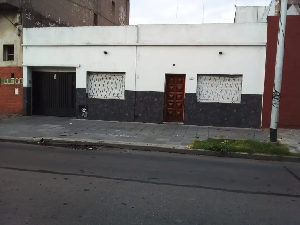 Casa de 3 ambientes, Sarandi Oportunidad