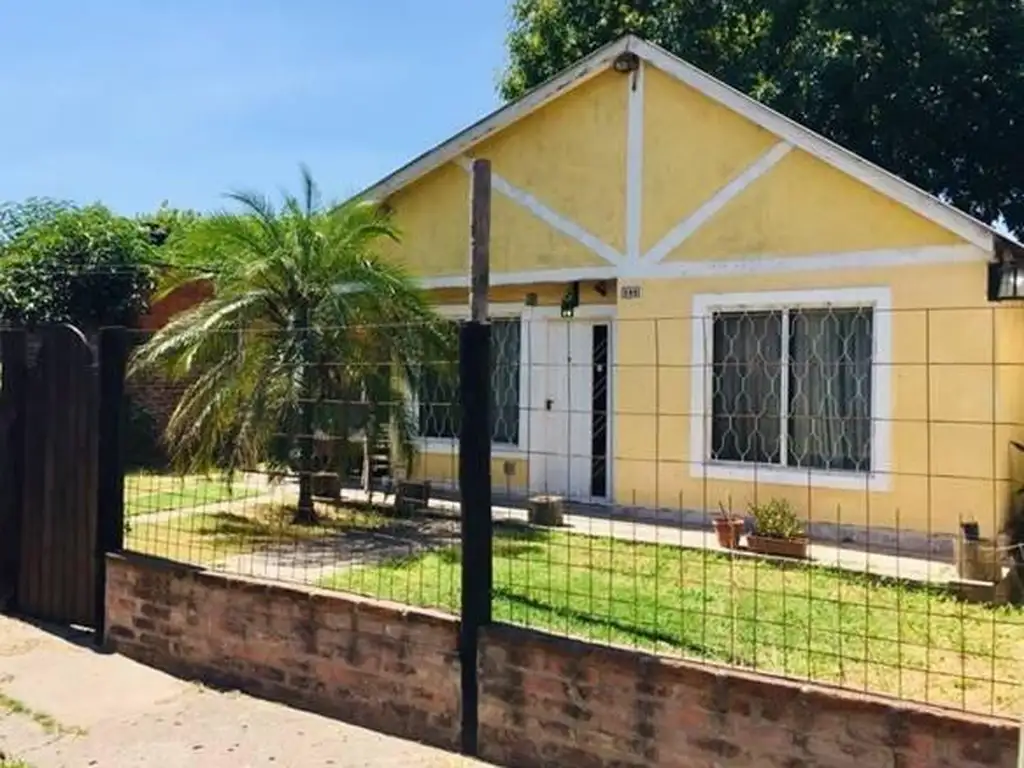 House - Barrio Parque Leloir